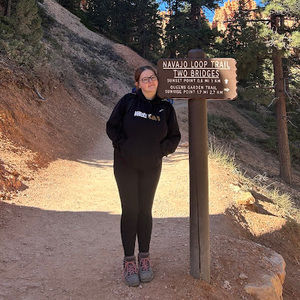 Meet your Posher, Abbi